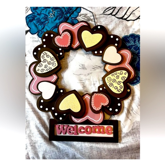 Wooden Crafted Hearts Welcome Wreath Wall Door Hanging Decor Decoration